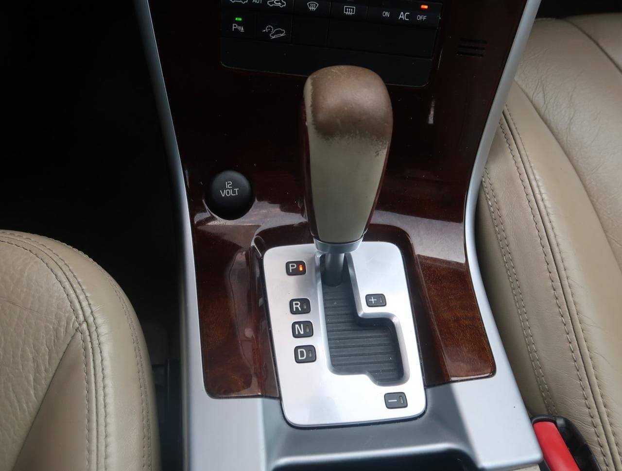 2009 Volvo XC60 - 19