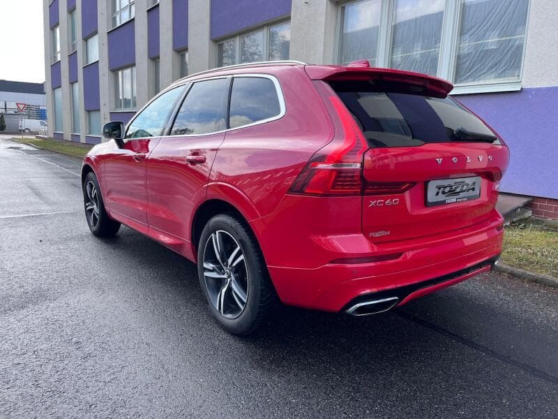 2018 Volvo XC60 - 3