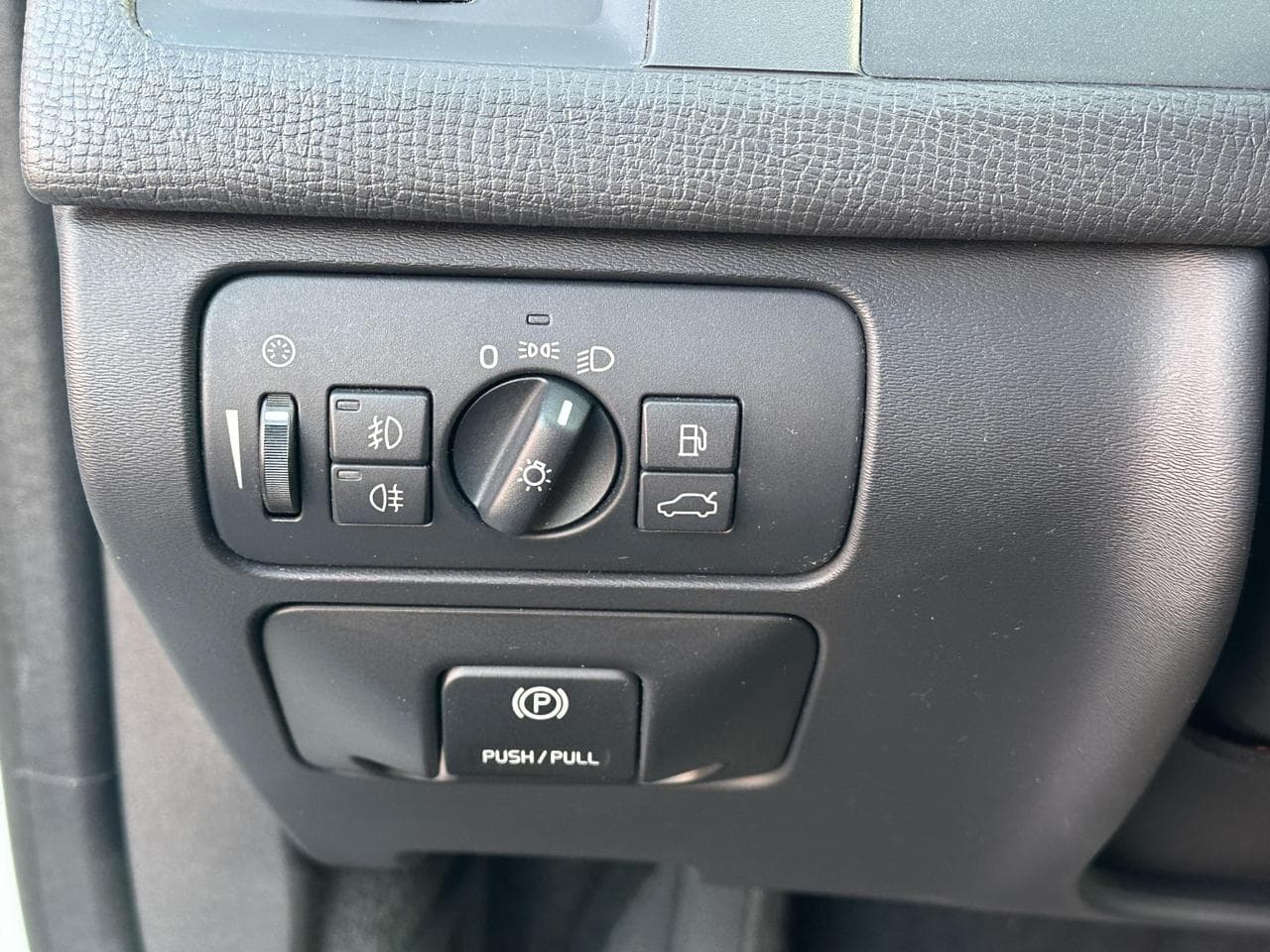 2009 Volvo XC60 - 17