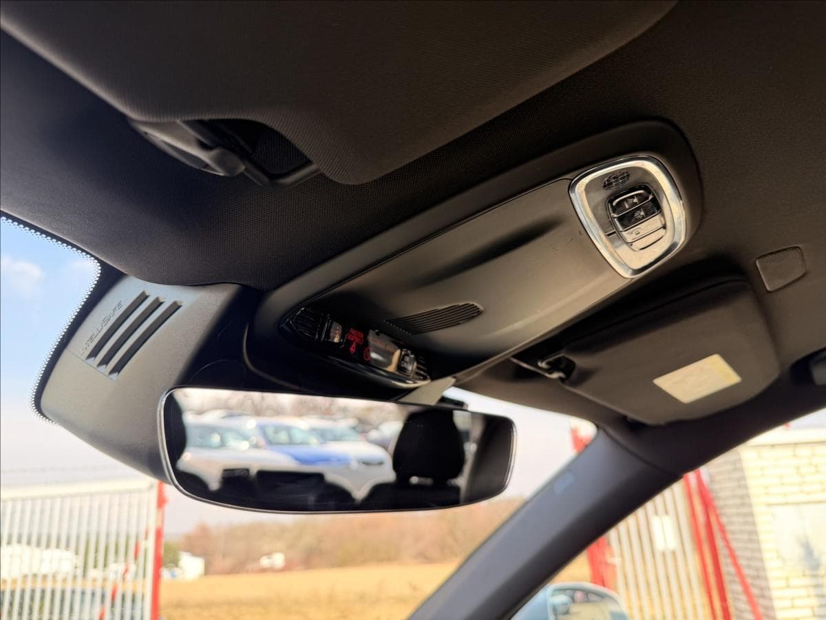 2016 Volvo Xc90 - 17