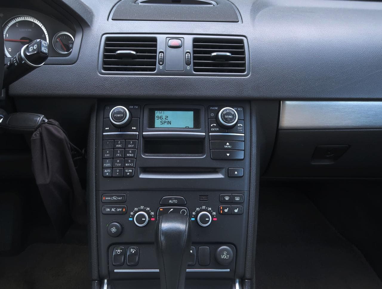 2012 Volvo Xc90 - 18