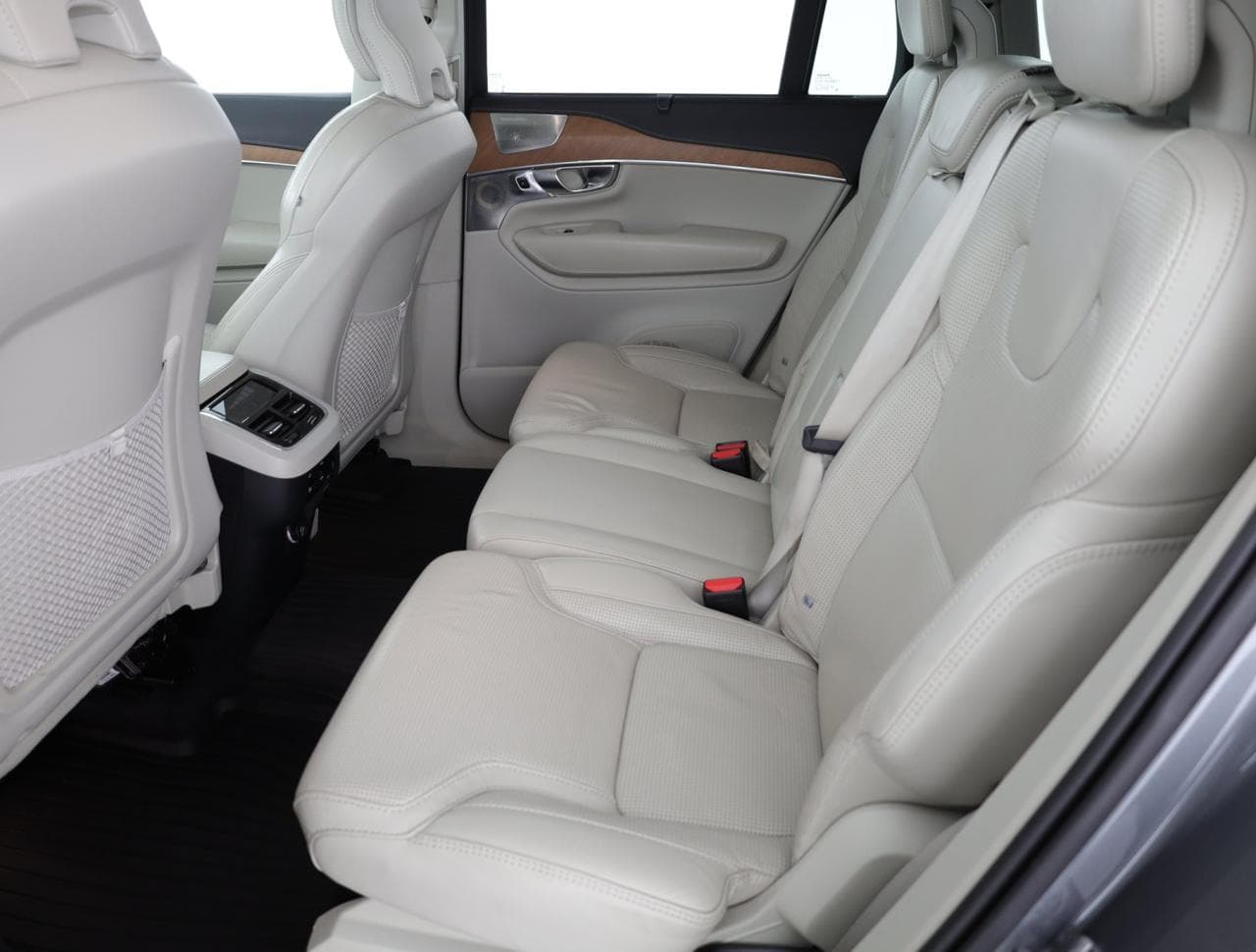 2019 Volvo XC90 - 12