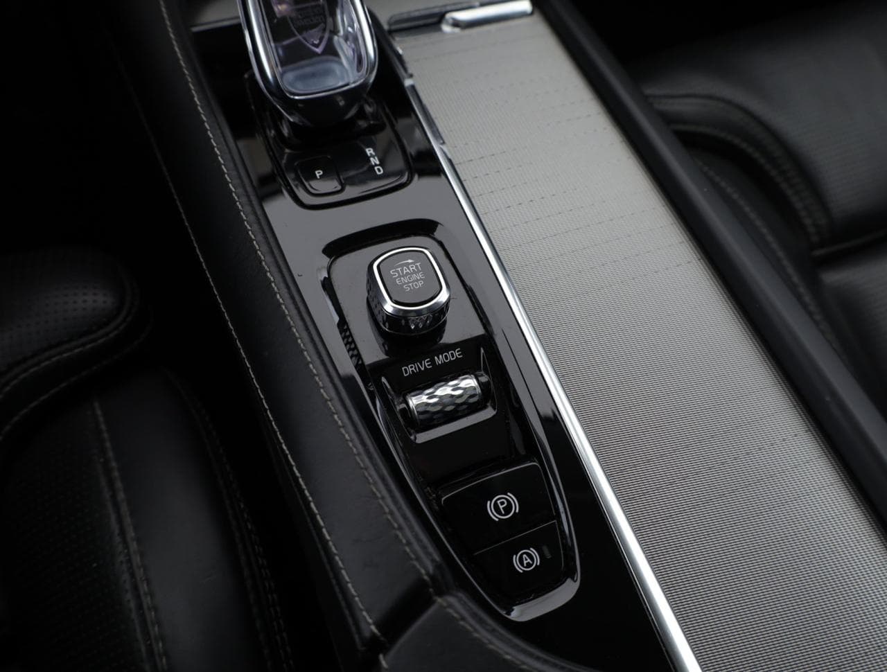 2019 Volvo Xc90 - 33