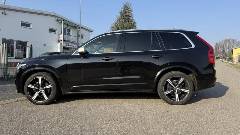 2018 Volvo XC90 - 10