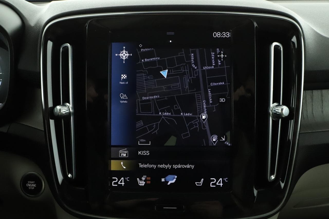 2020 Volvo XC40 - 18