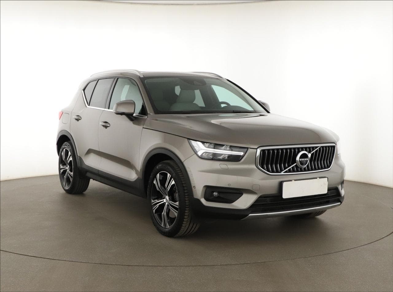 Volvo XC40 T5 Recharge 192kW SUV