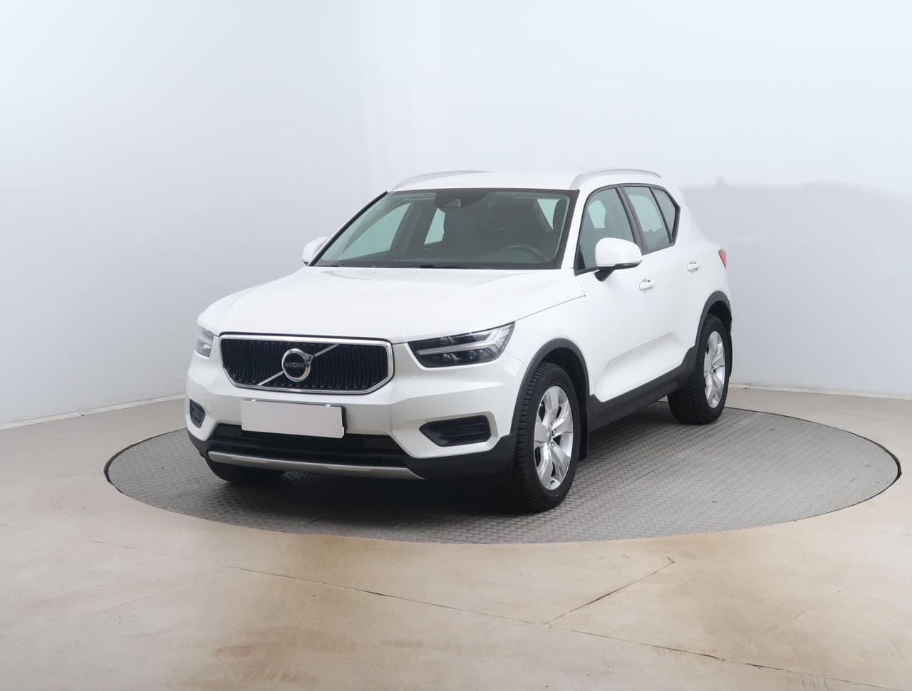 2021 Volvo XC40 - 3