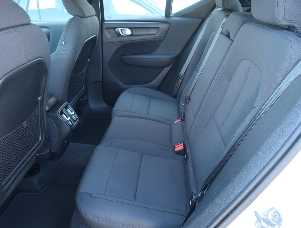 2021 Volvo XC40 - 21