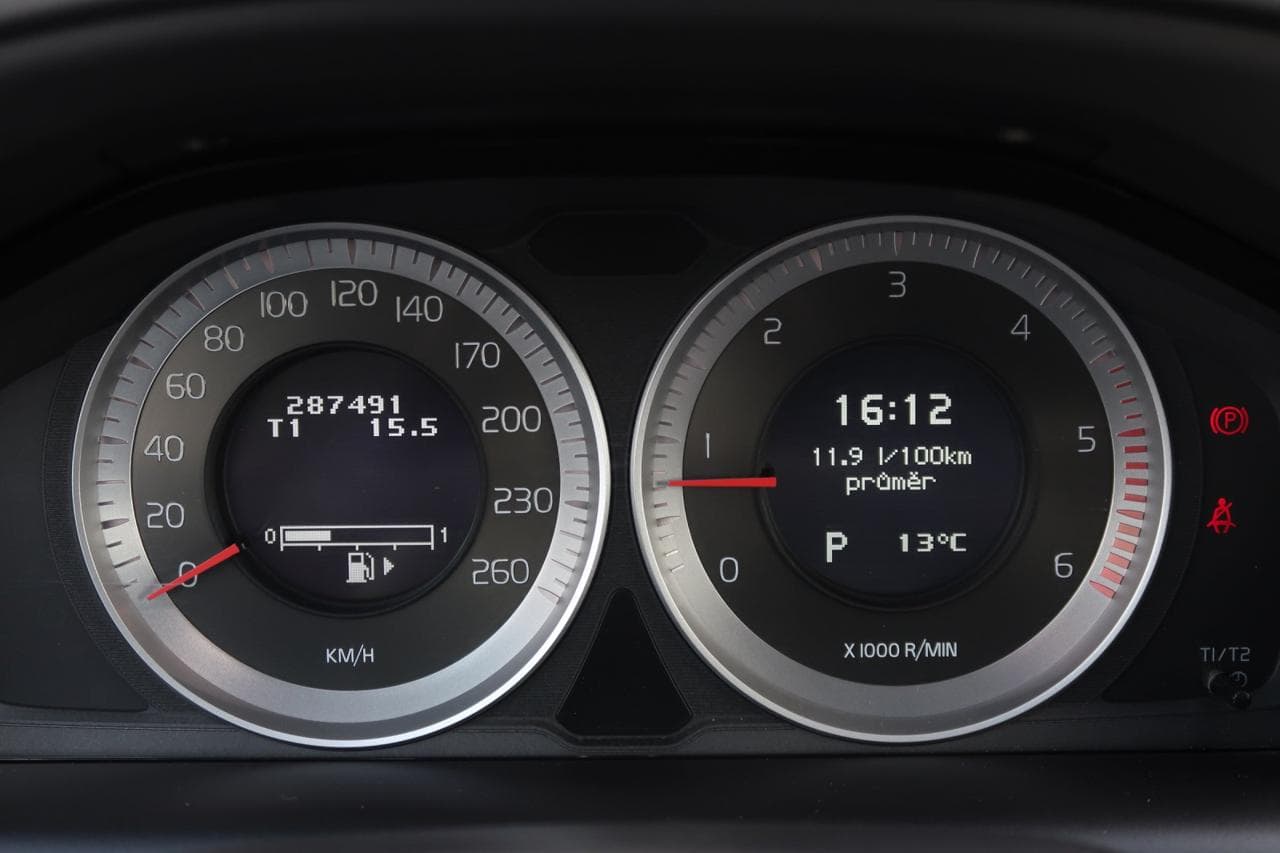 2011 Volvo XC60 - 17