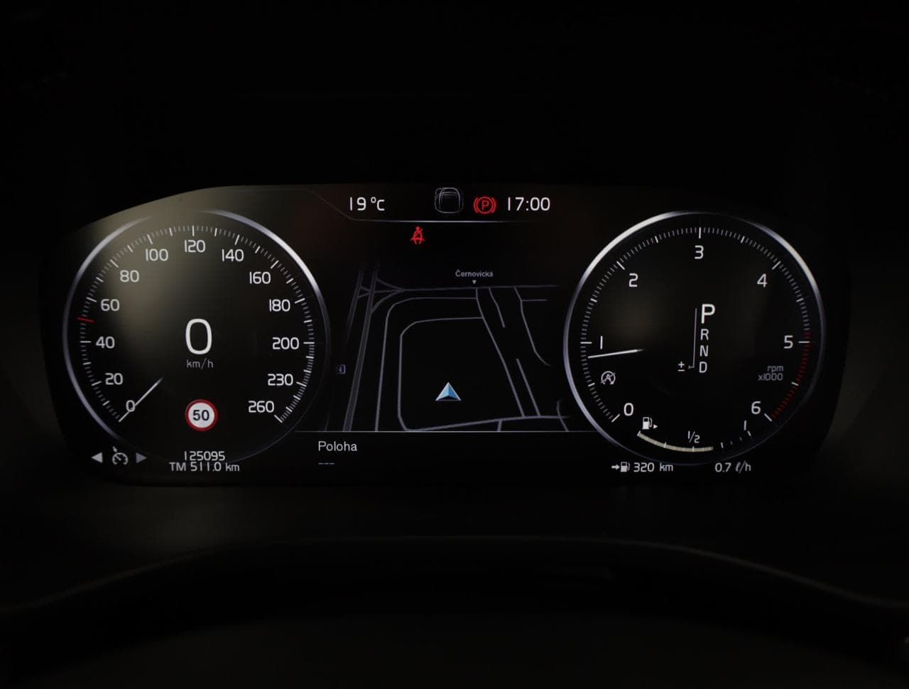 2018 Volvo XC60 - 15
