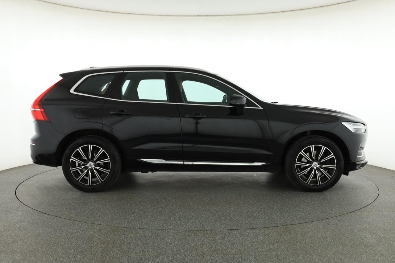2018 Volvo XC60 - 8