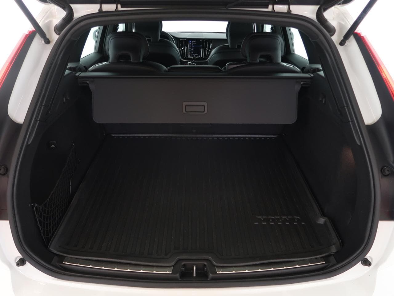 2018 Volvo XC60 - 20