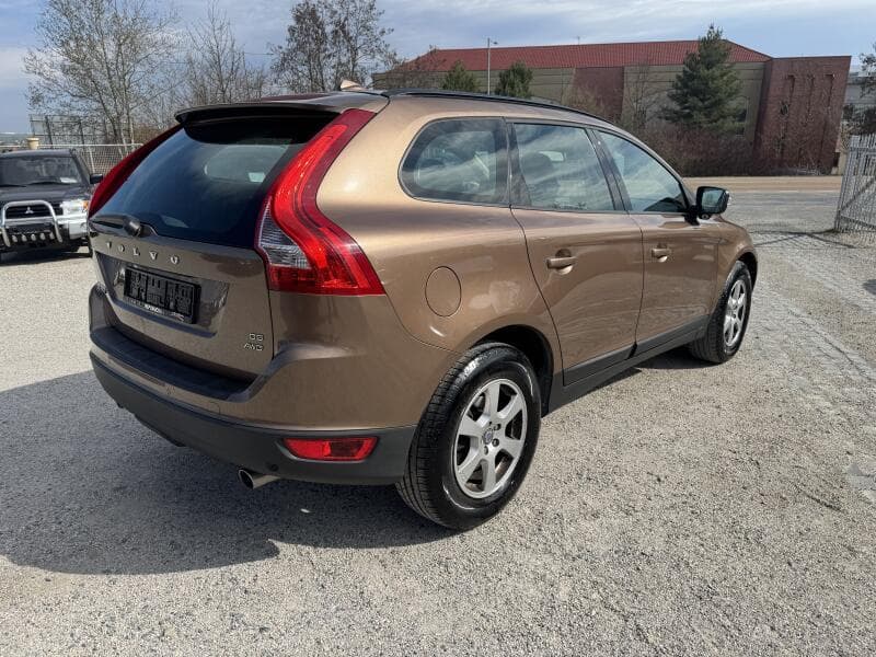 2010 Volvo XC60 - 8