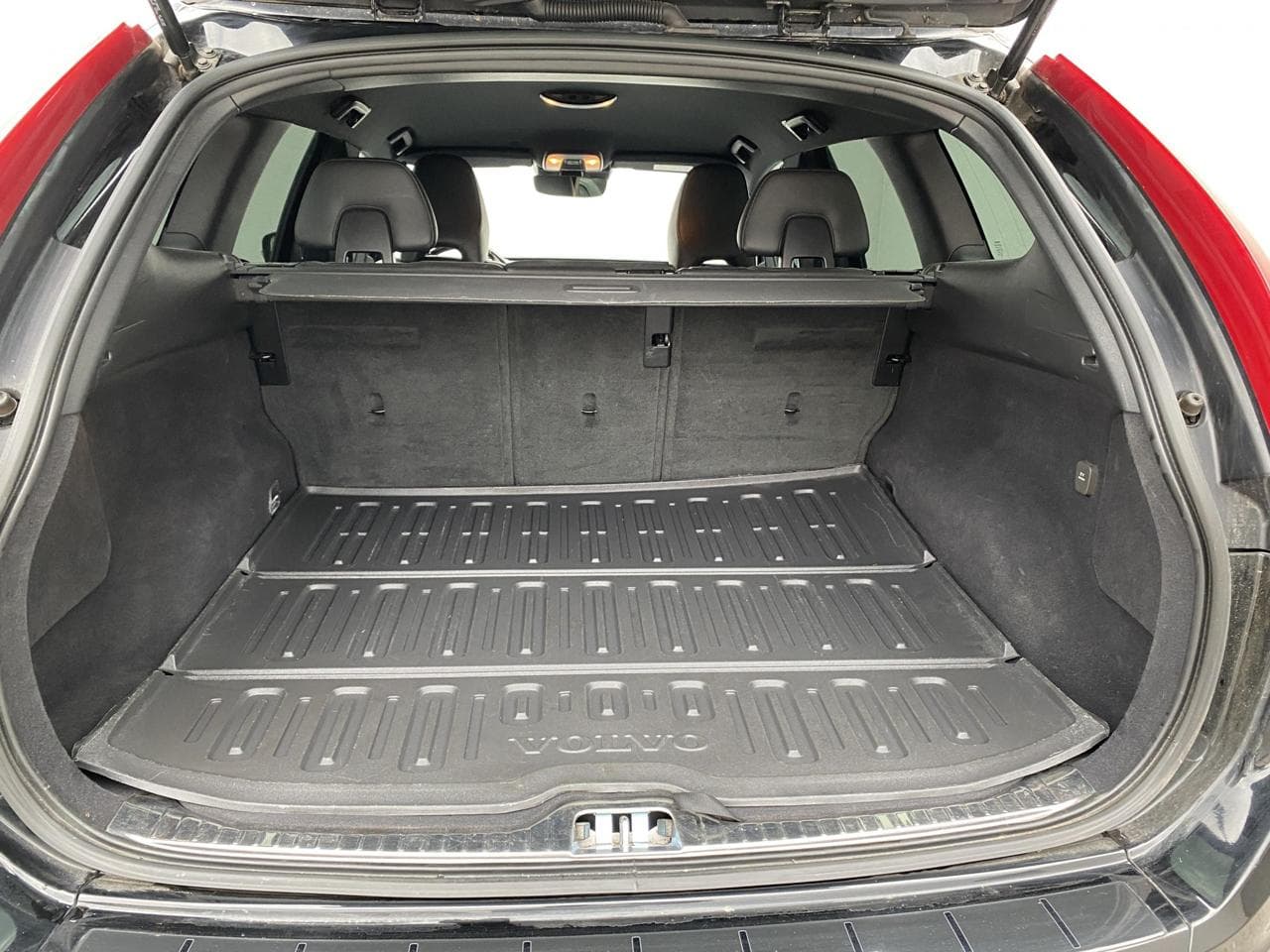 2017 Volvo XC60 - 8
