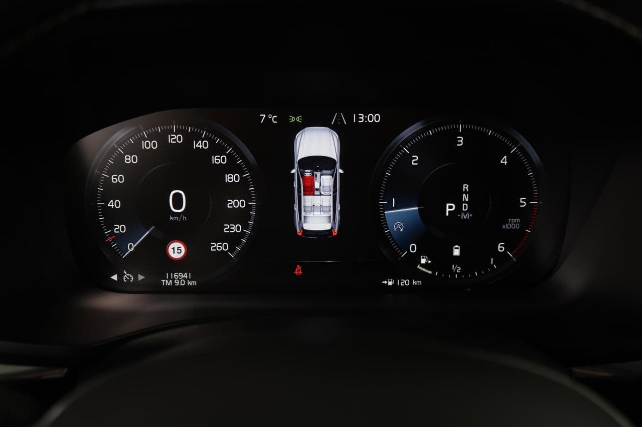 2020 Volvo XC60 - 27
