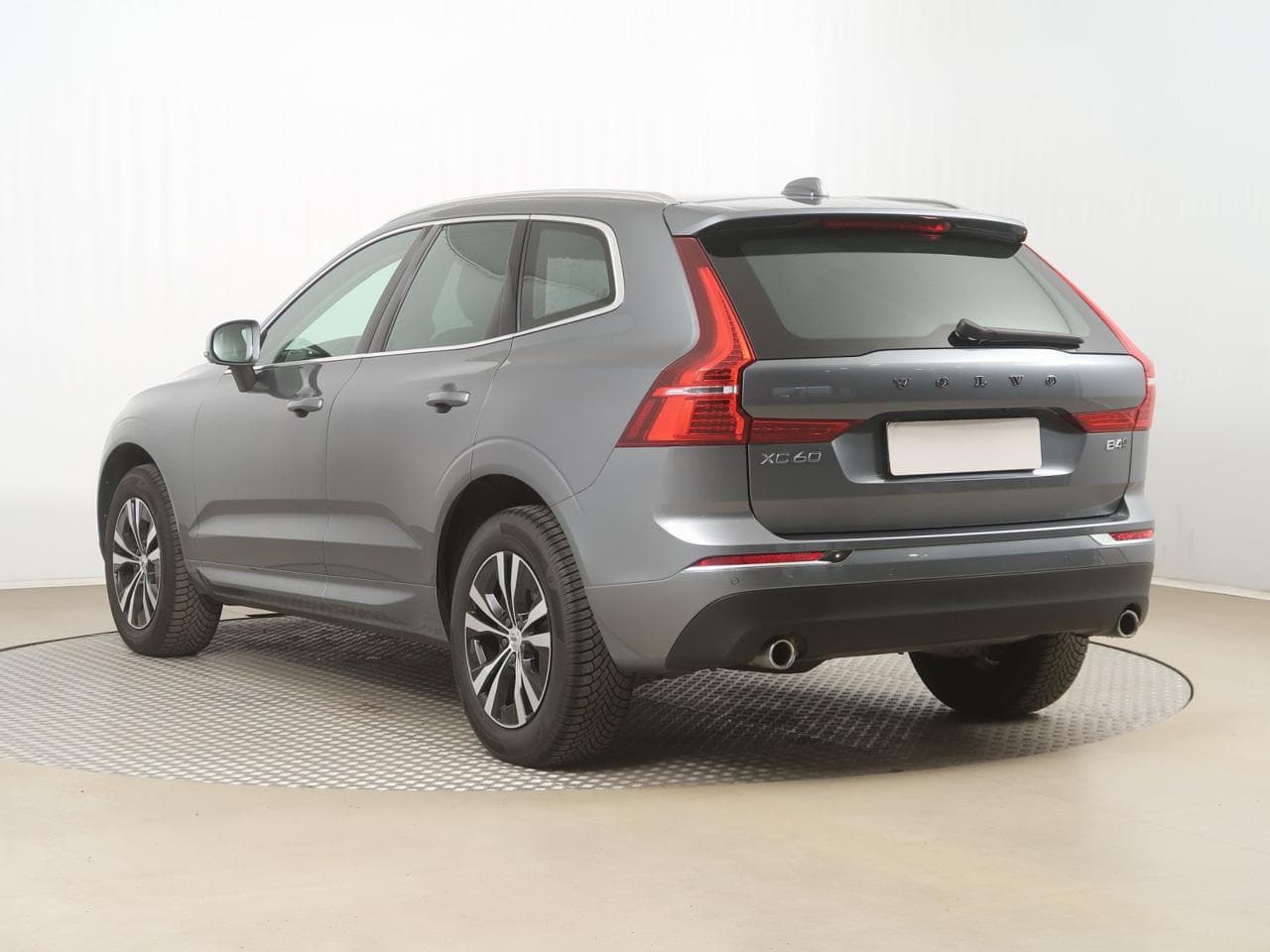 2020 Volvo XC60 - 5