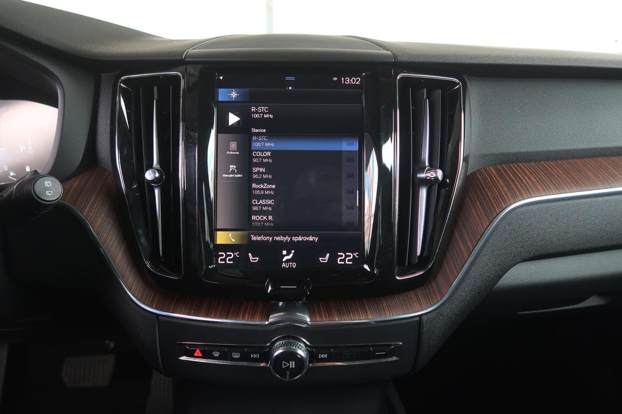2020 Volvo XC60 - 29