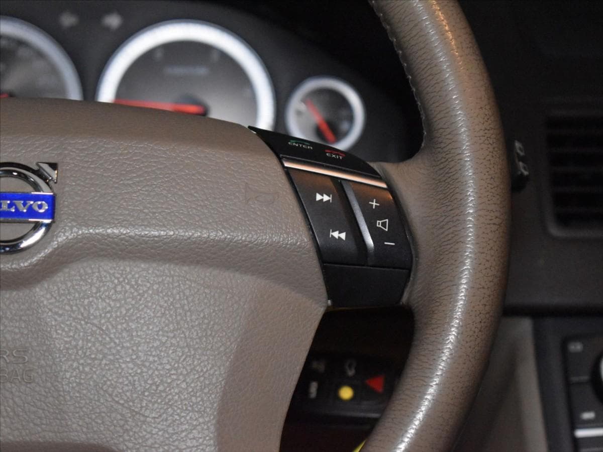 2012 Volvo XC90 - 15