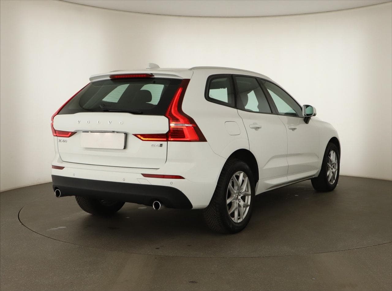 2020 Volvo XC60 - 7
