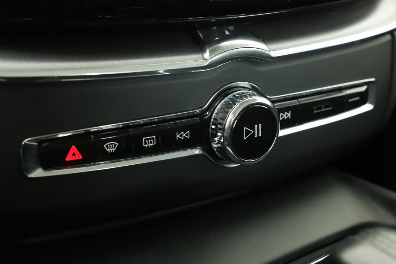 2020 Volvo XC60 - 20