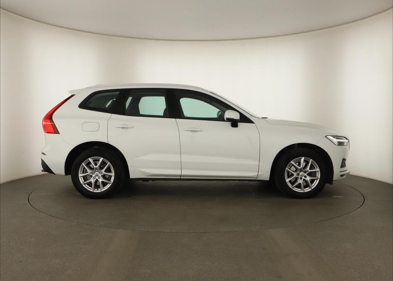 2020 Volvo XC60 - 8