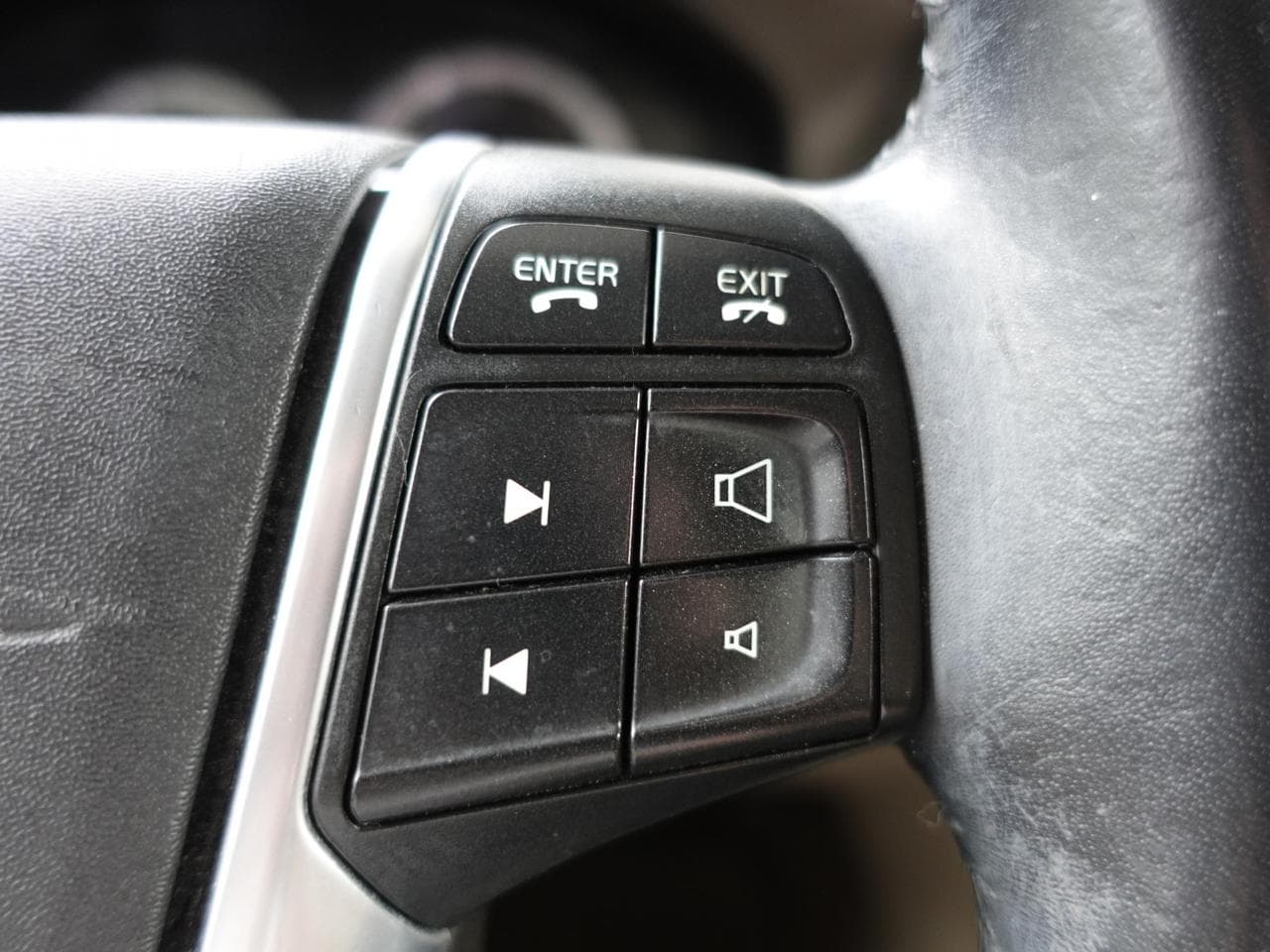 2010 Volvo XC60 - 17