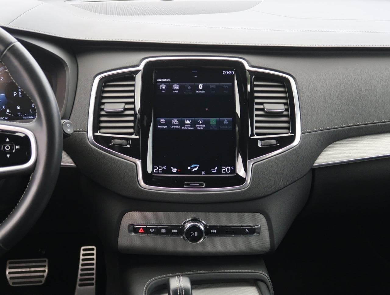 2021 Volvo XC90 - 30
