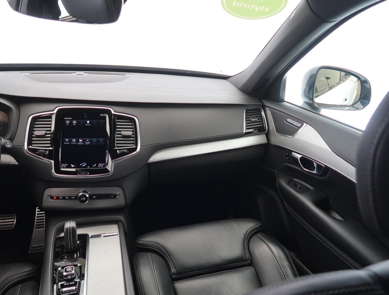 2021 Volvo XC90 - 19