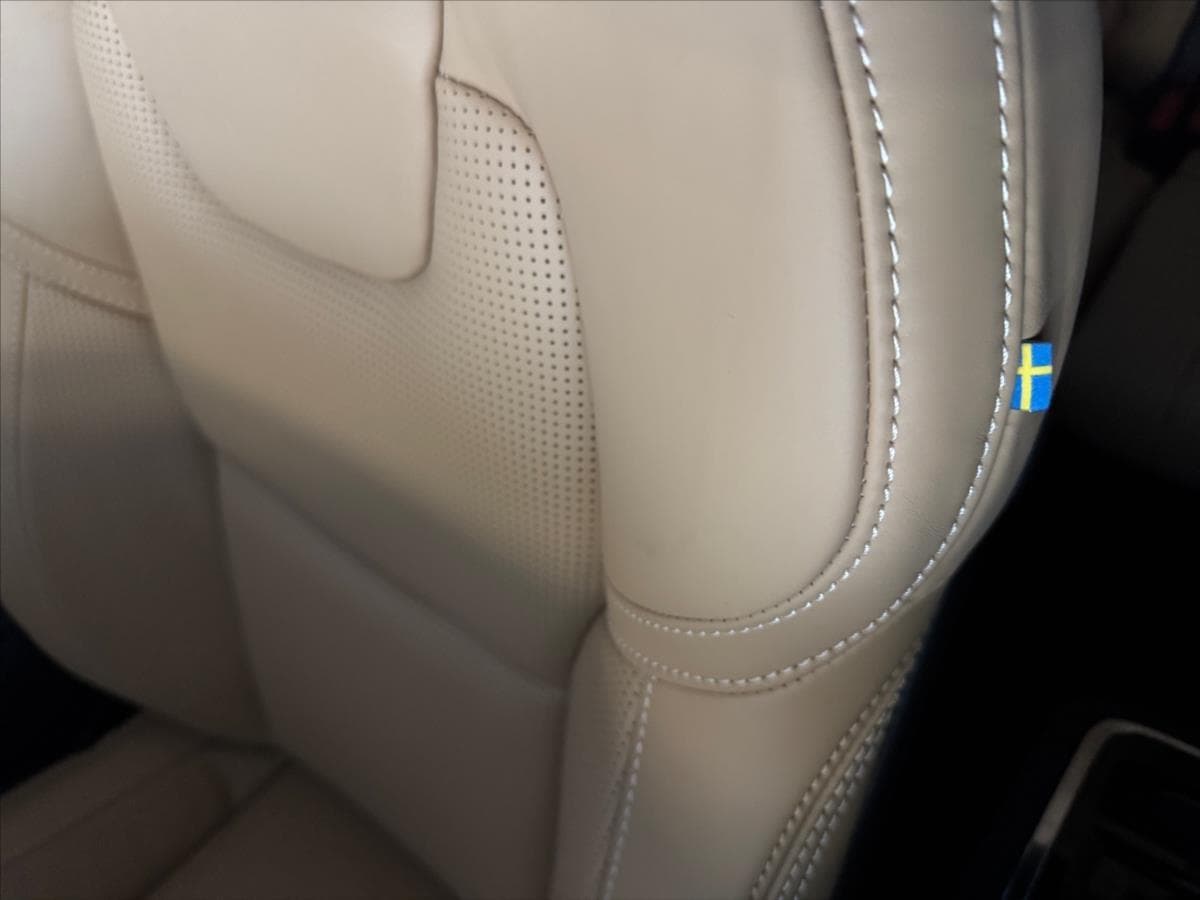2024 Volvo XC90 - 12
