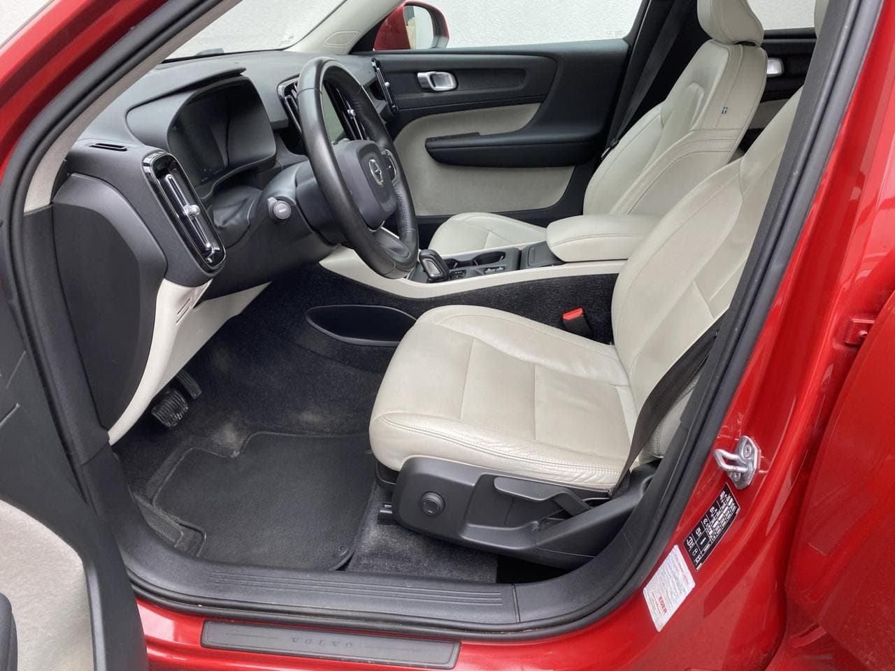 2019 Volvo XC40 - 9