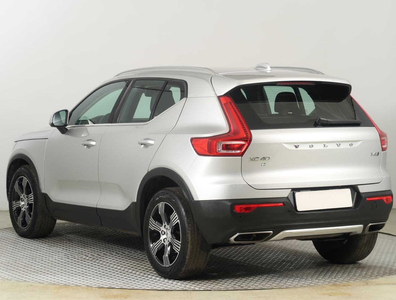 2019 Volvo XC40 - 5