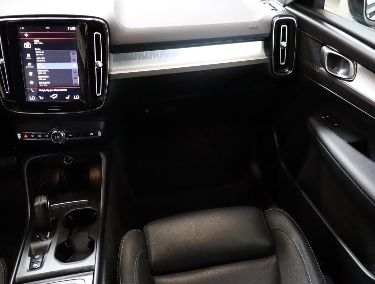 2018 Volvo XC40 - 11