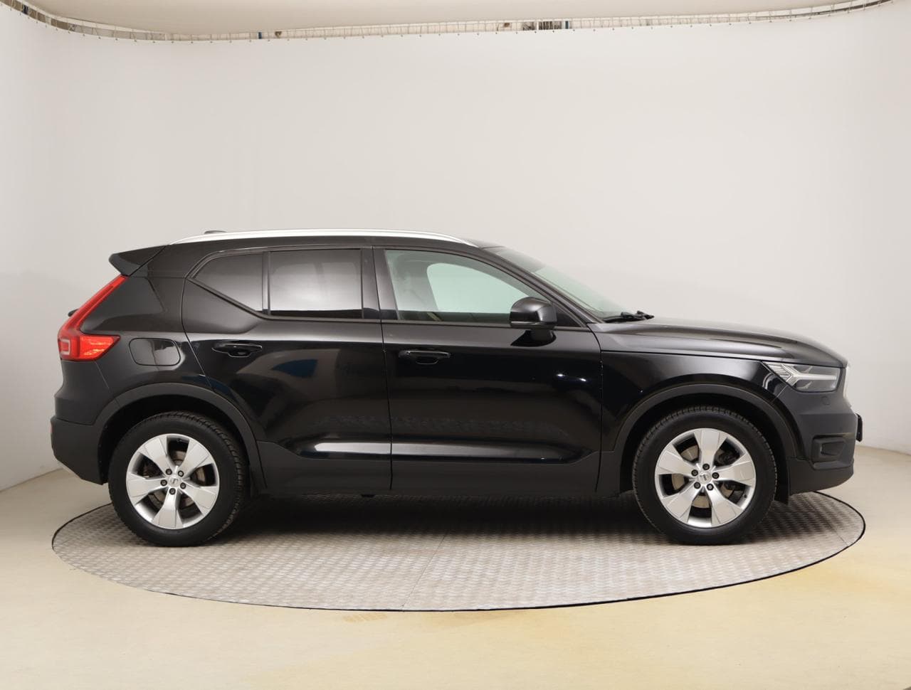 2018 Volvo XC40 - 8