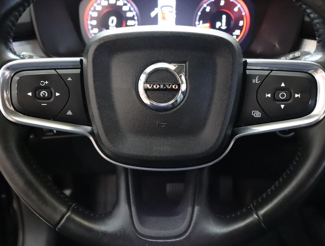 2018 Volvo XC40 - 18
