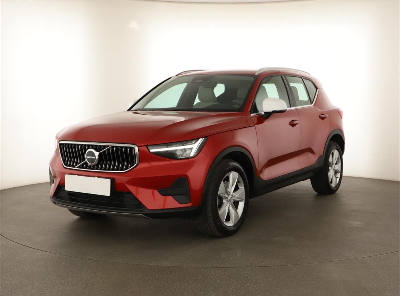 2022 Volvo XC40 - 3