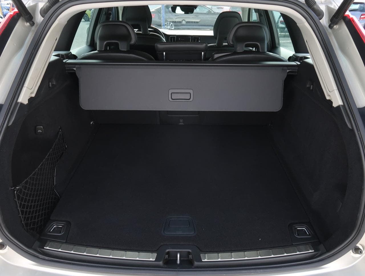 2018 Volvo XC60 - 20