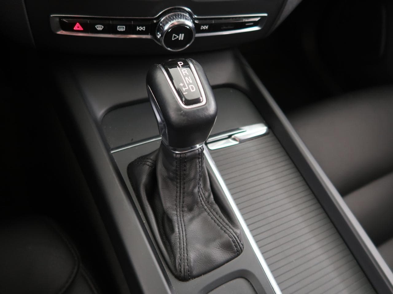 2019 Volvo XC60 - 19
