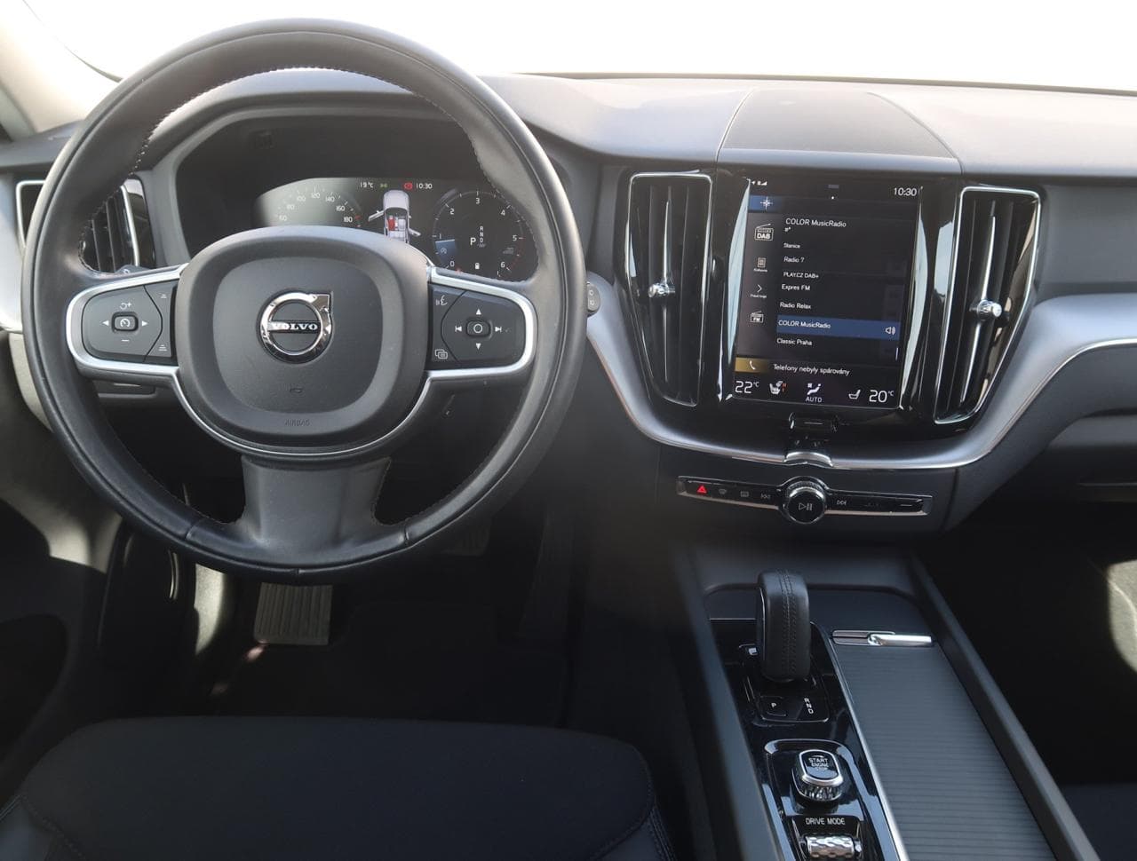 2020 Volvo XC60 - 10
