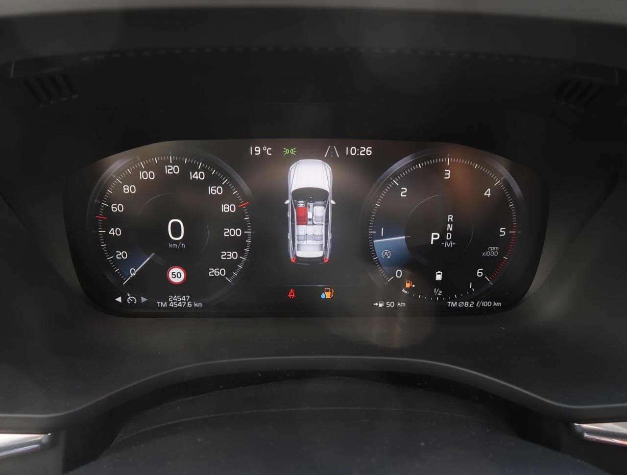2020 Volvo XC60 - 17
