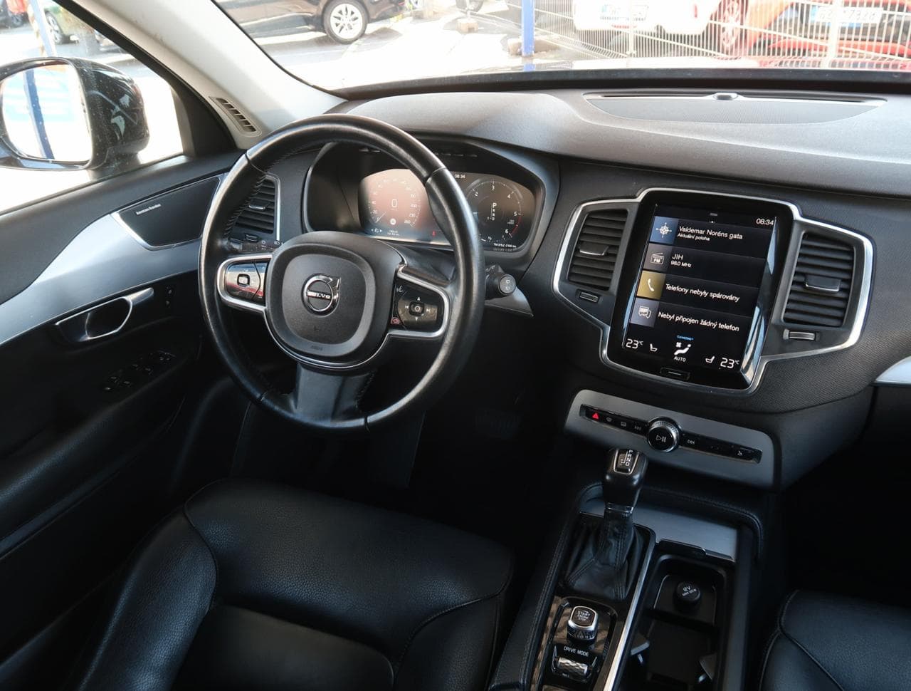 2017 Volvo XC90 - 9