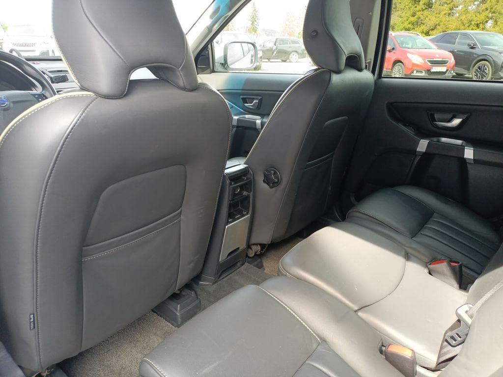 2014 Volvo XC90 - 10