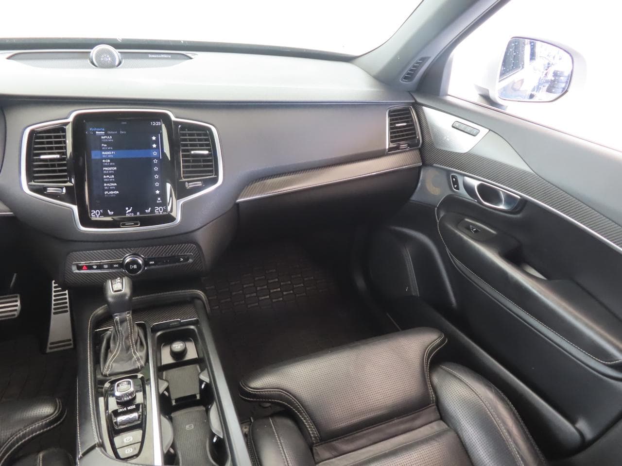 2018 Volvo XC90 - 11