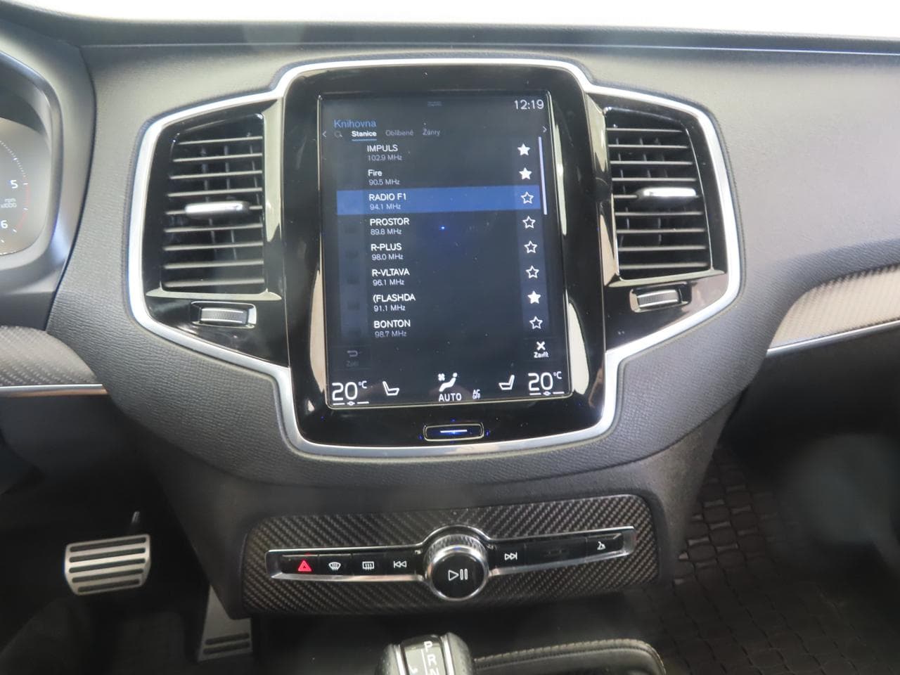 2018 Volvo XC90 - 18