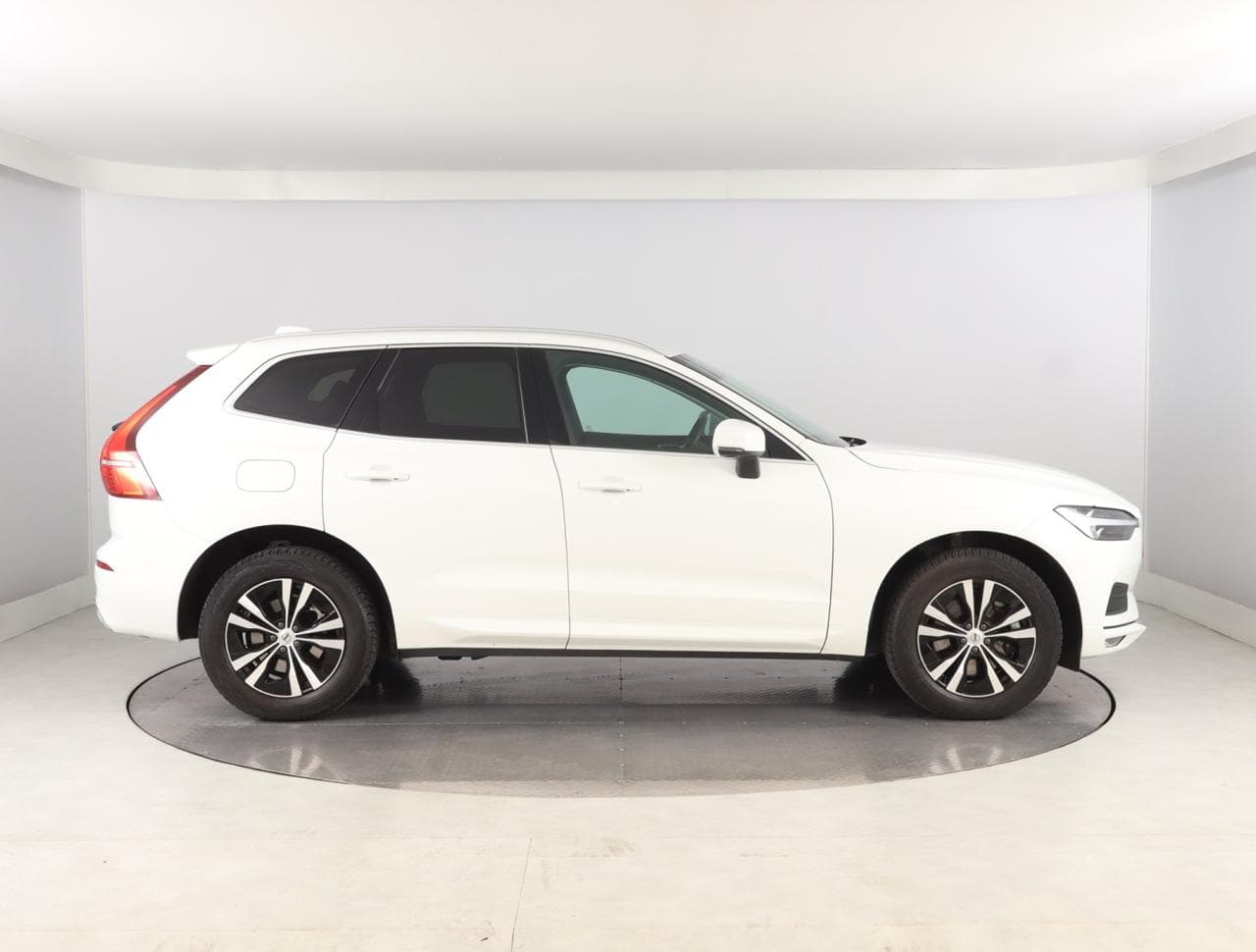 2020 Volvo XC60 - 8
