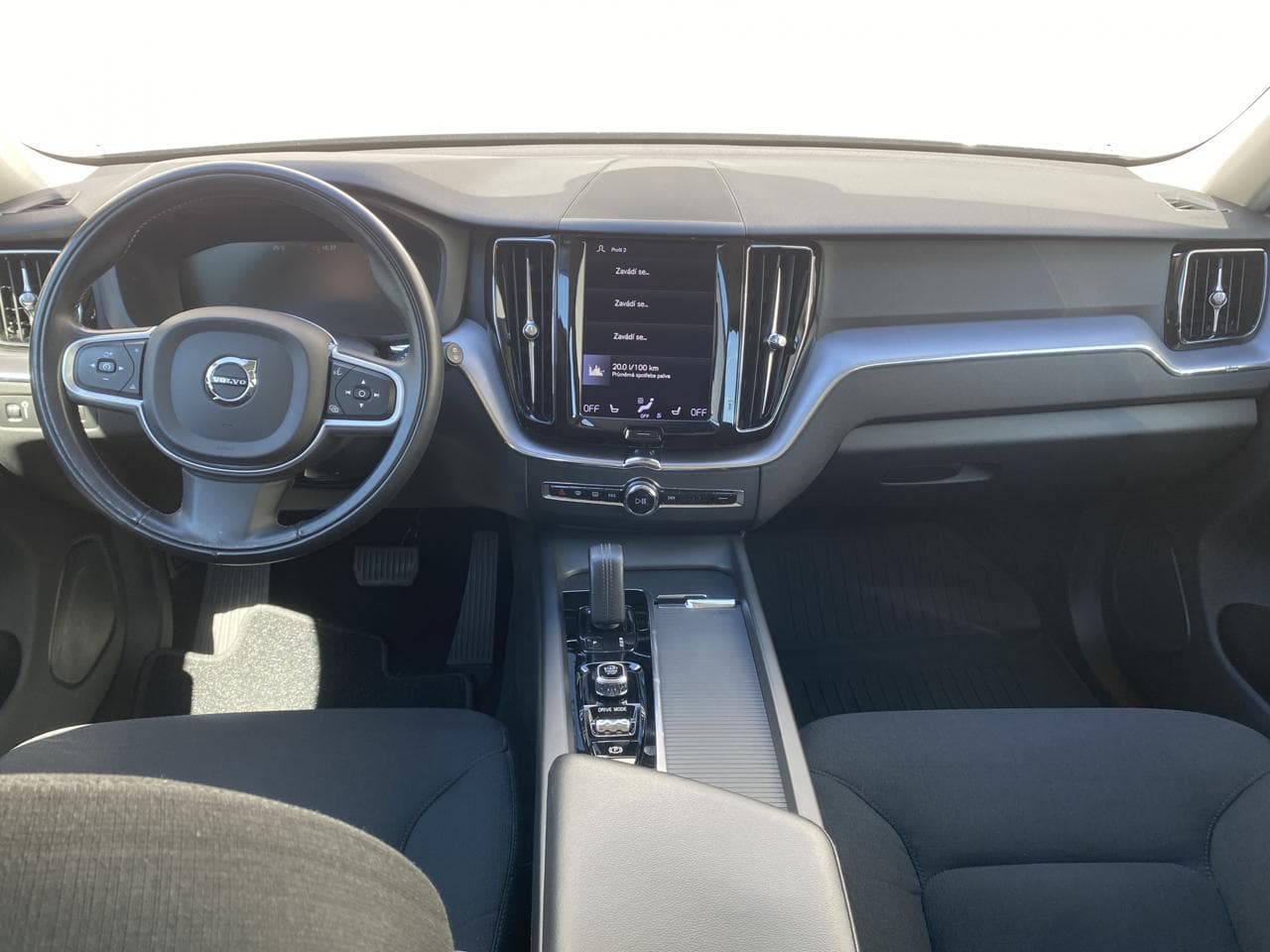 2020 Volvo XC60 - 12