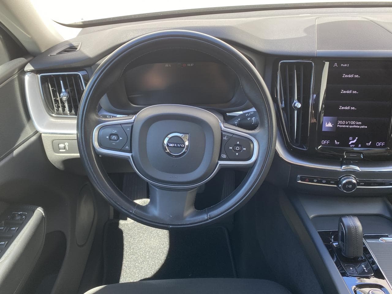 2020 Volvo XC60 - 19