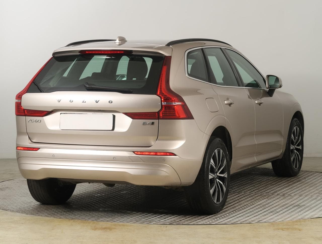 2023 Volvo XC60 - 7