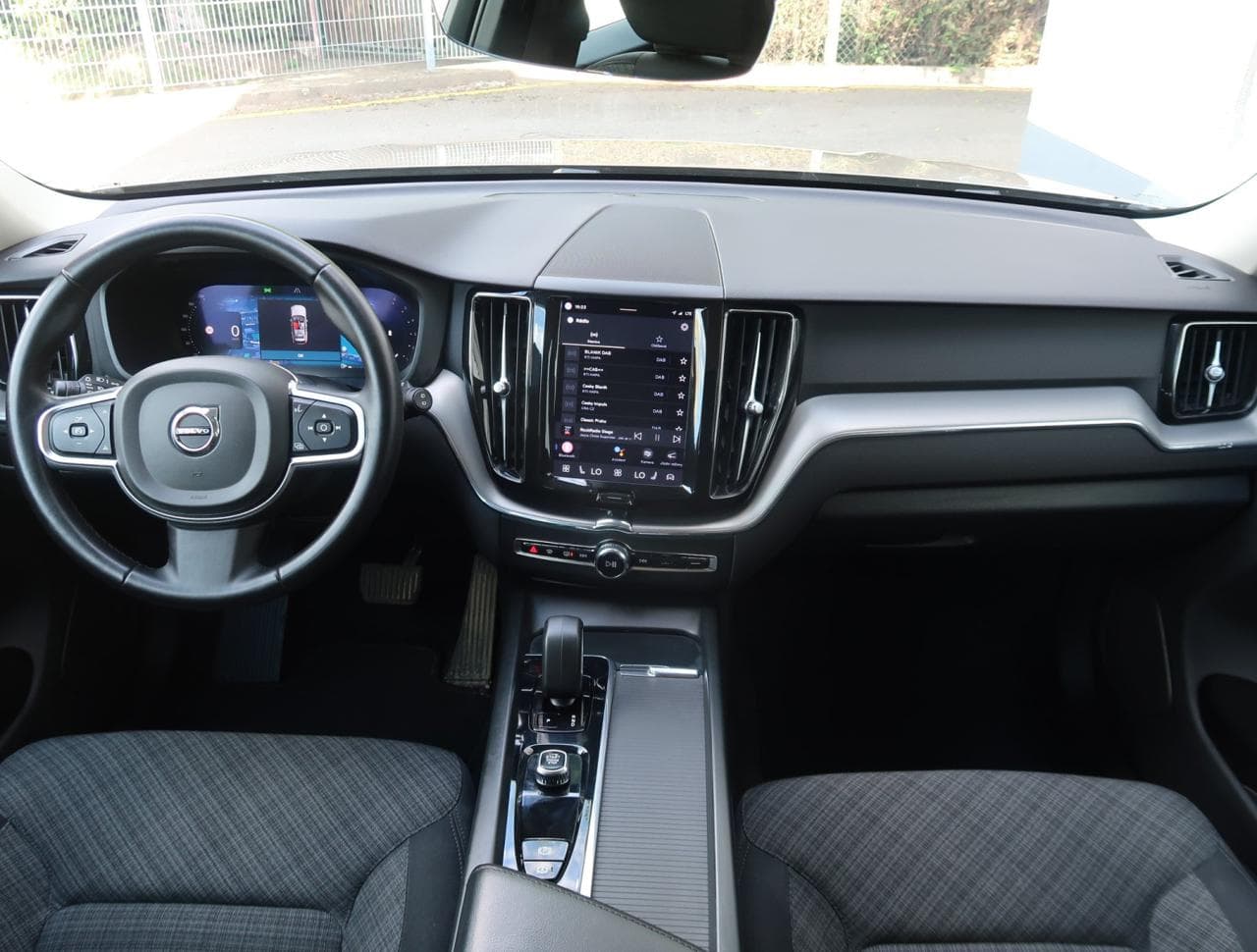2023 Volvo XC60 - 10