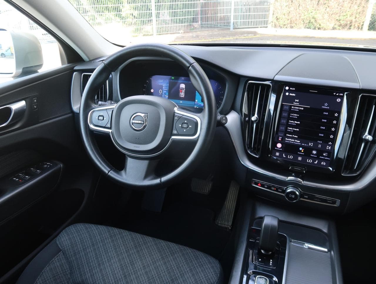 2023 Volvo XC60 - 9