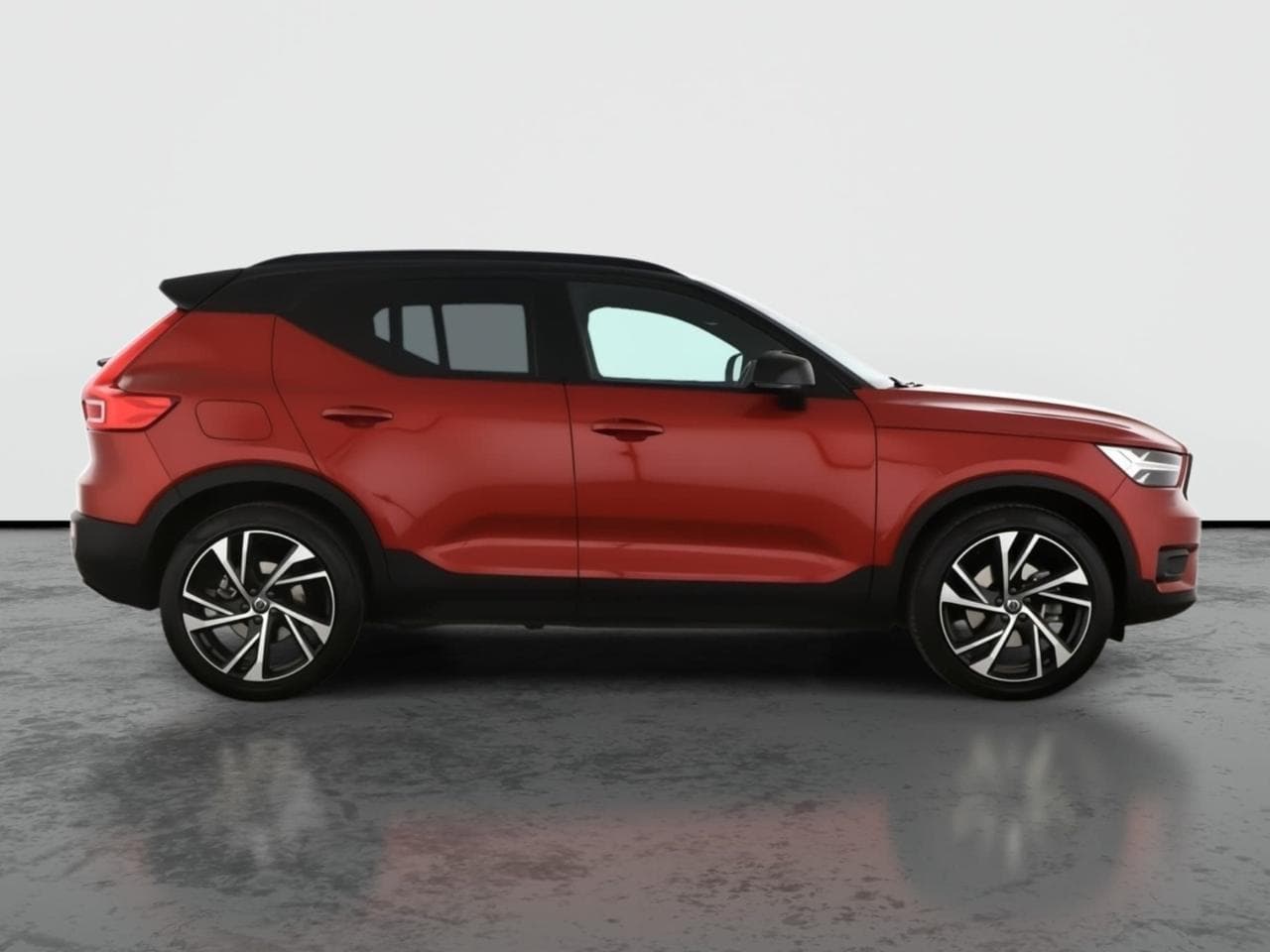 2021 Volvo XC40 - 8